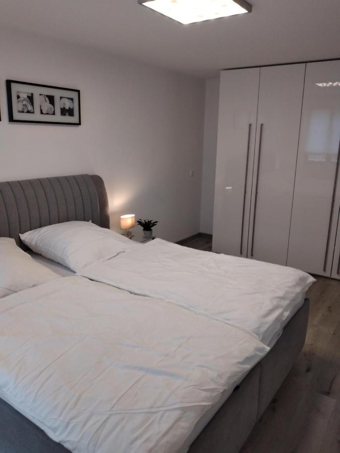 Ferienwohnung Trunk Direkt An Den Weinbergen, Parkplatz, Terrasse Mit Grill Und Lounge Roschbach Luaran gambar